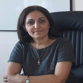 Կարինե Մամիկոնյան